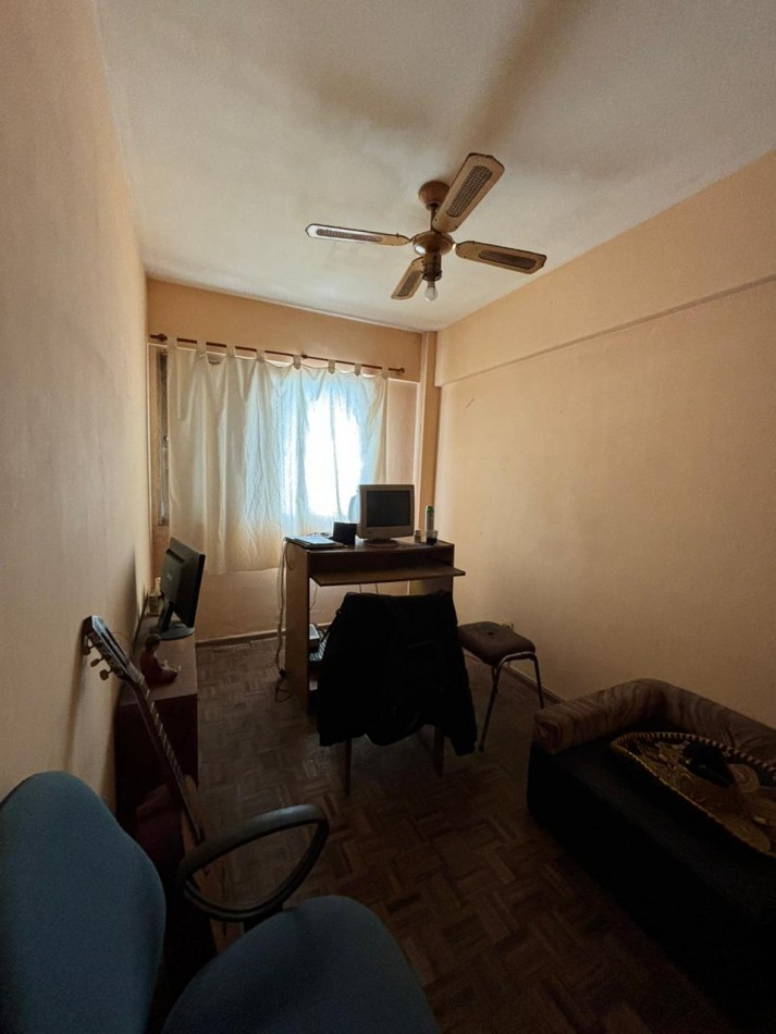 VENDE DEPARTAMENTO EN EDIFICIO CENTRICO!