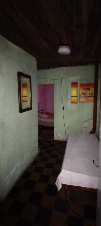 VENDE CASA SEMICENTRICA!