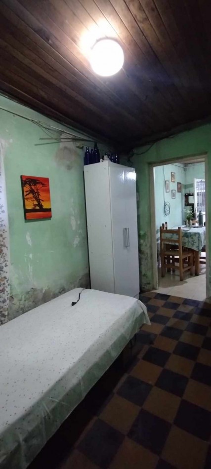 VENDE CASA SEMICENTRICA!