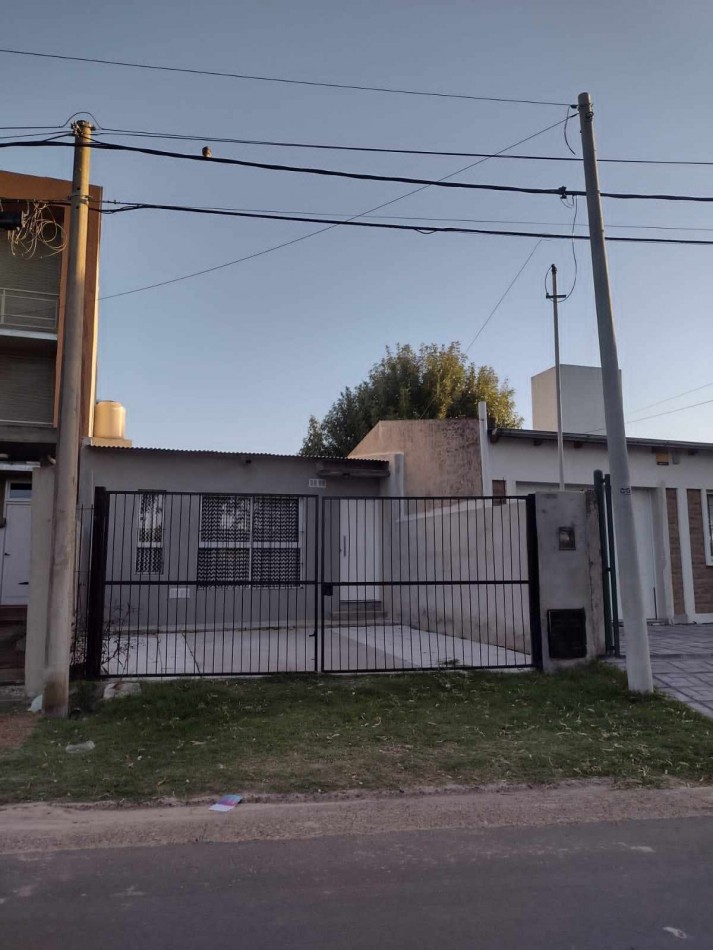 VENDE CASA A ESTRENAR!