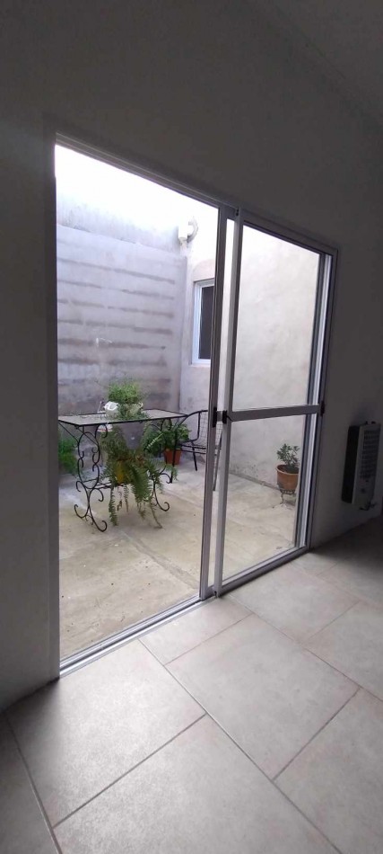 VENDE CASA A ESTRENAR!