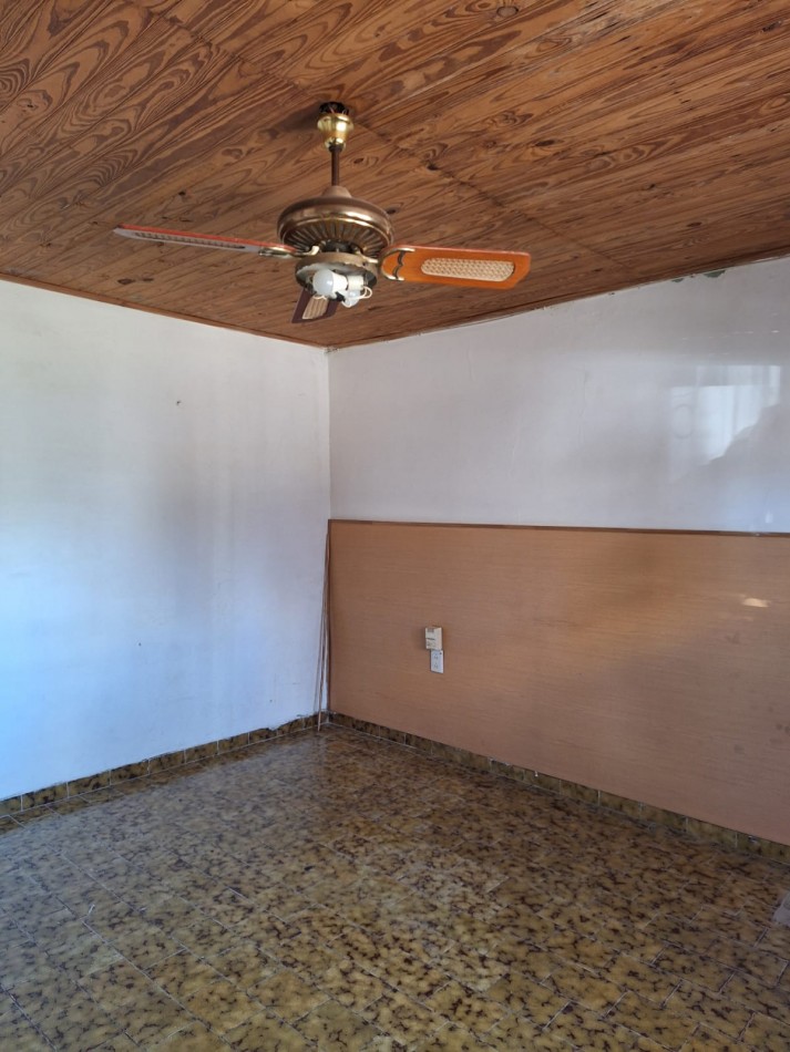 VENDE CASA CENTRICA!