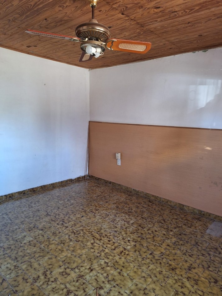 VENDE CASA CENTRICA!