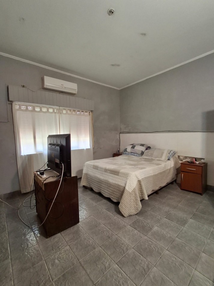 VENDE AMPLIA PROPIEDAD EN ZONA COSTANERA!