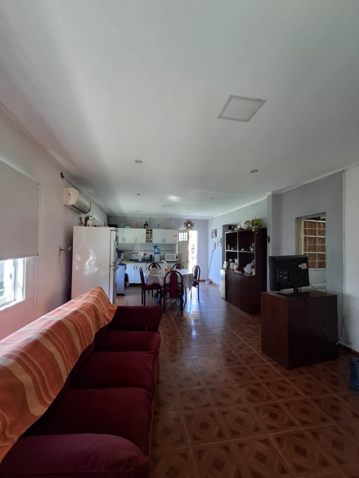 VENDE AMPLIA PROPIEDAD EN ZONA COSTANERA!