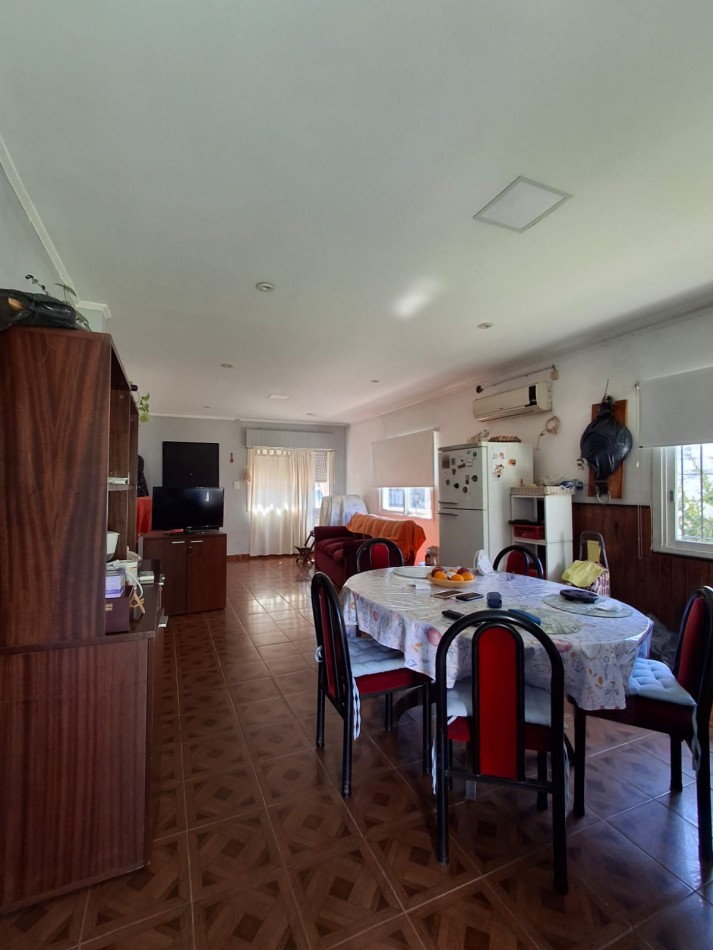 VENDE AMPLIA PROPIEDAD EN ZONA COSTANERA!