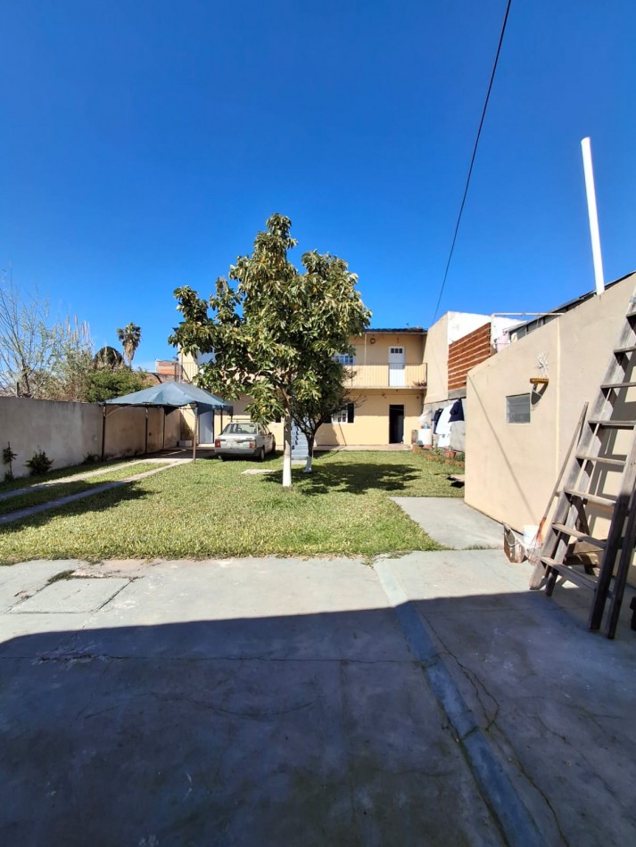 VENDE AMPLIA PROPIEDAD EN ZONA COSTANERA!