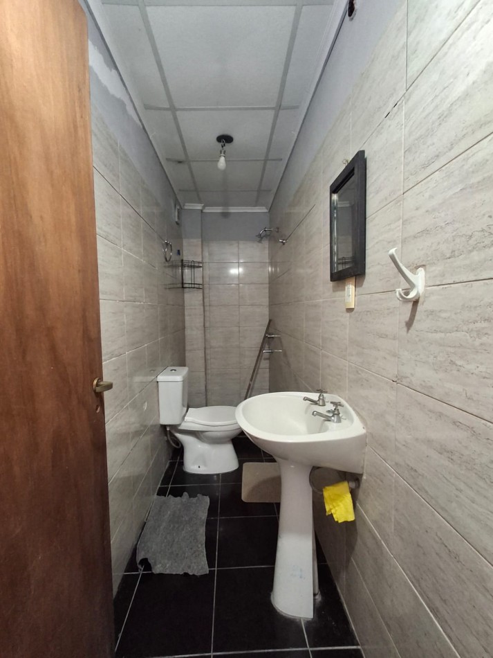 VENDE AMPLIA PROPIEDAD EN ZONA COSTANERA!