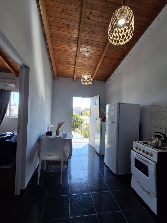 VENDE AMPLIA PROPIEDAD EN ZONA COSTANERA!