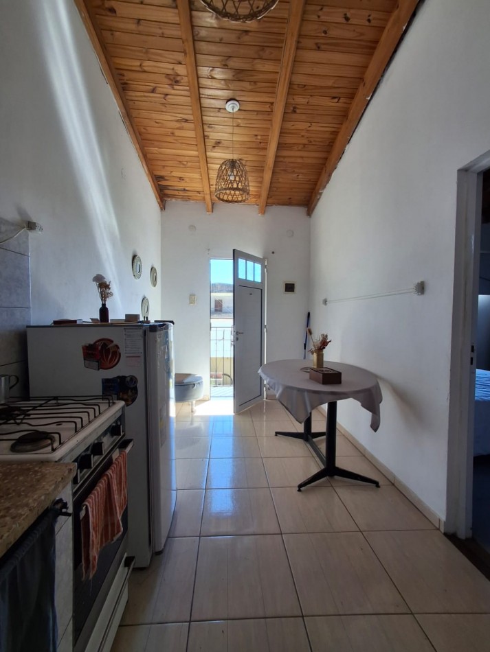 VENDE AMPLIA PROPIEDAD EN ZONA COSTANERA!