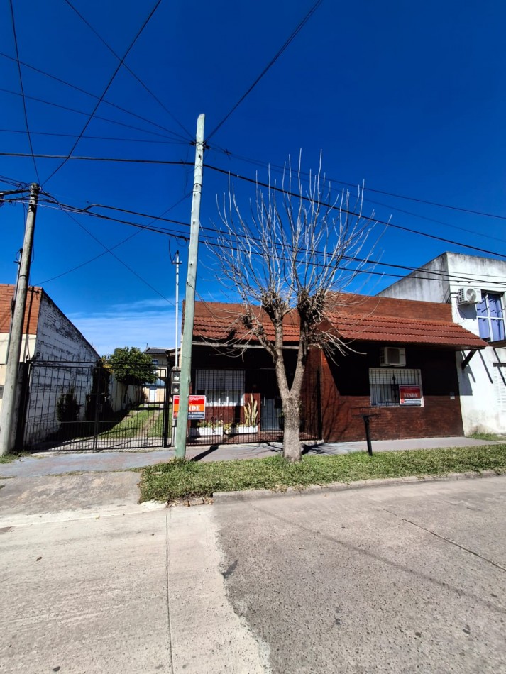 VENDE AMPLIA PROPIEDAD EN ZONA COSTANERA!