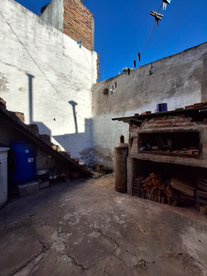 VENDE CASA CENTRICA!