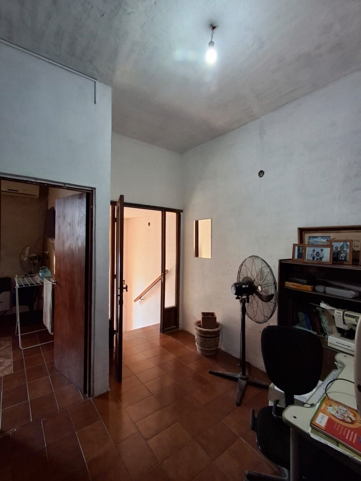 VENDE CASA CENTRICA!
