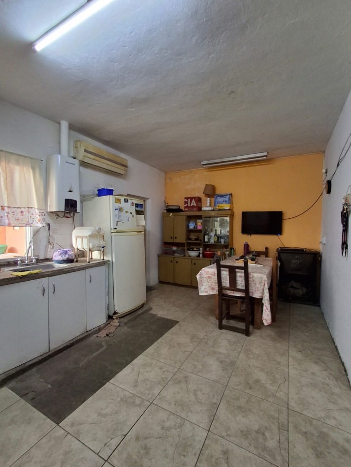 VENDE CASA CENTRICA!