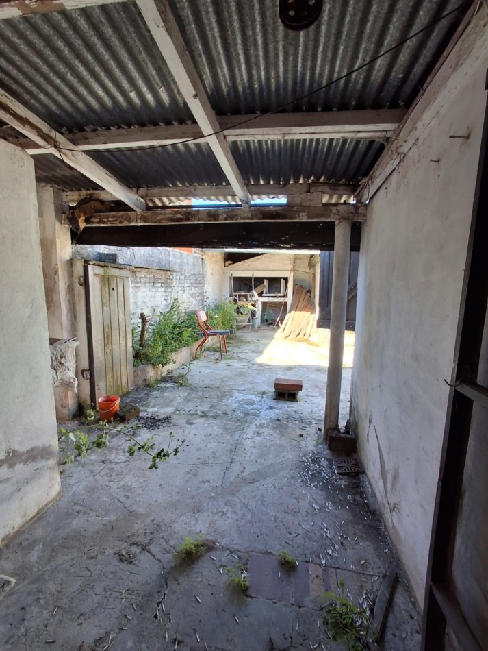 VENDE CASA CENTRICA!