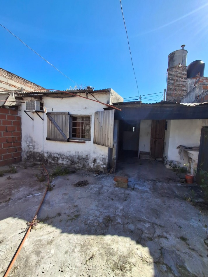 VENDE CASA CENTRICA!