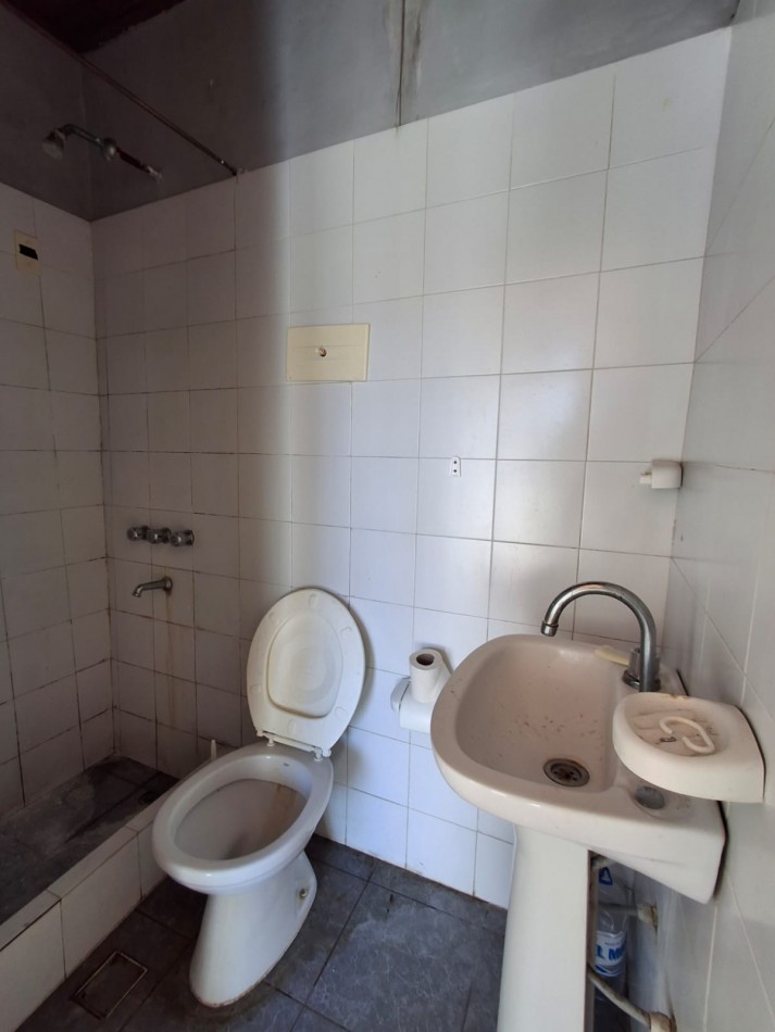 VENDE CASA CENTRICA!