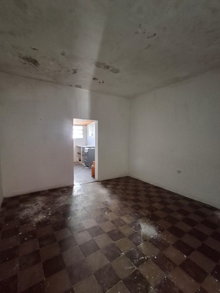 VENDE CASA CENTRICA!