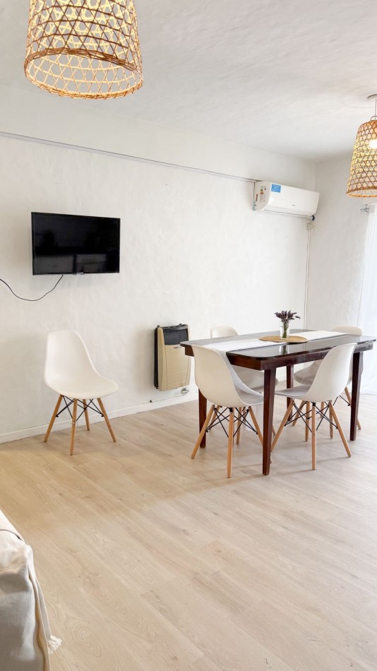 VENDE DEPARTAMENTO CENTRICO DE 2 AMBIENTES, CON PATIO!