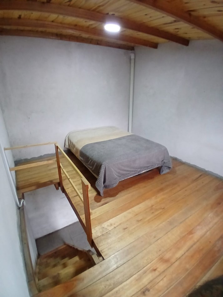 VENDE CASA Y DEPARTAMENTOS!