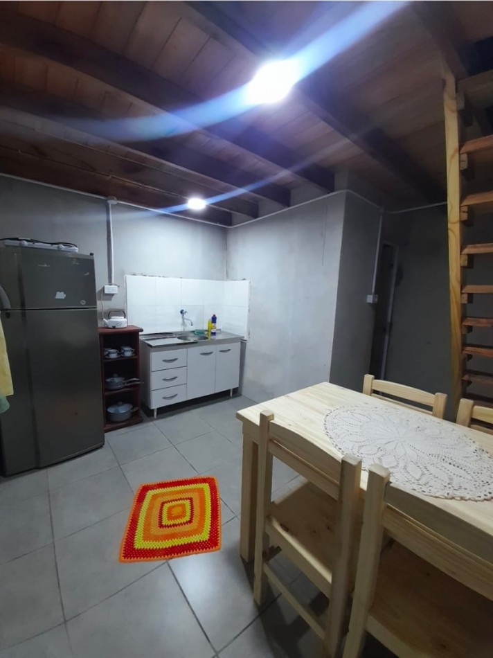 VENDE CASA Y DEPARTAMENTOS!