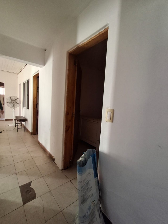 VENDE CASA Y DEPARTAMENTOS!