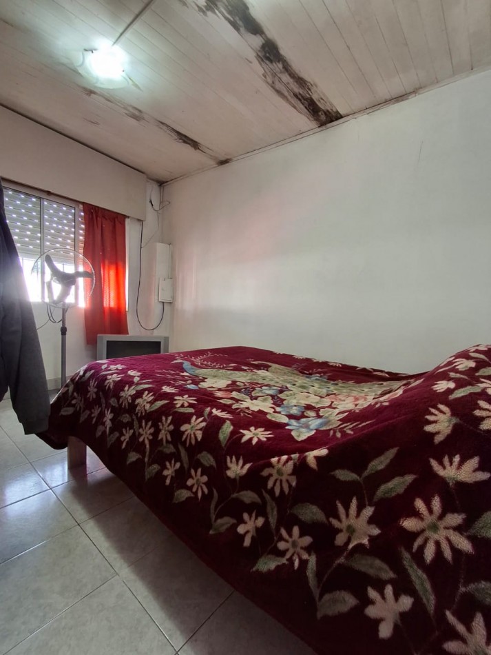 VENDE CASA Y DEPARTAMENTOS!