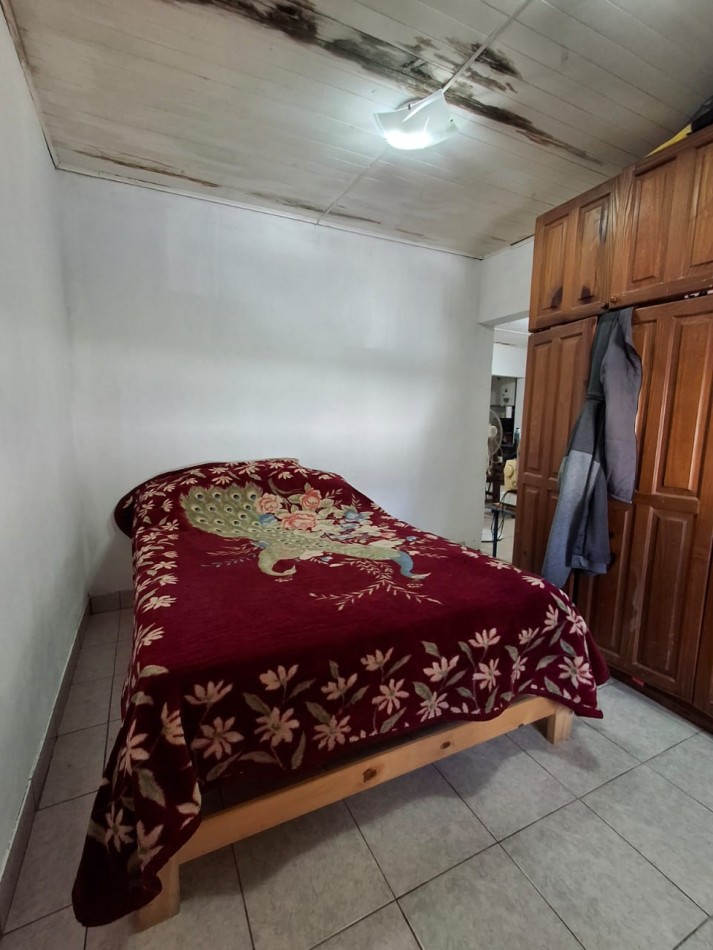 VENDE CASA Y DEPARTAMENTOS!