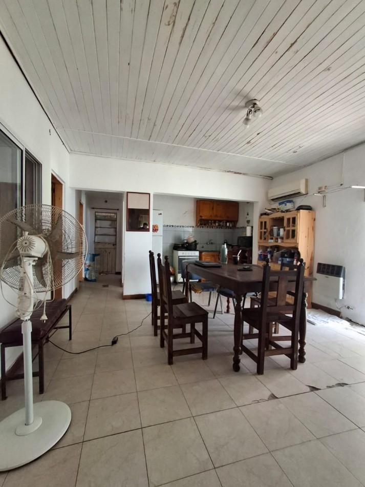 VENDE CASA Y DEPARTAMENTOS!