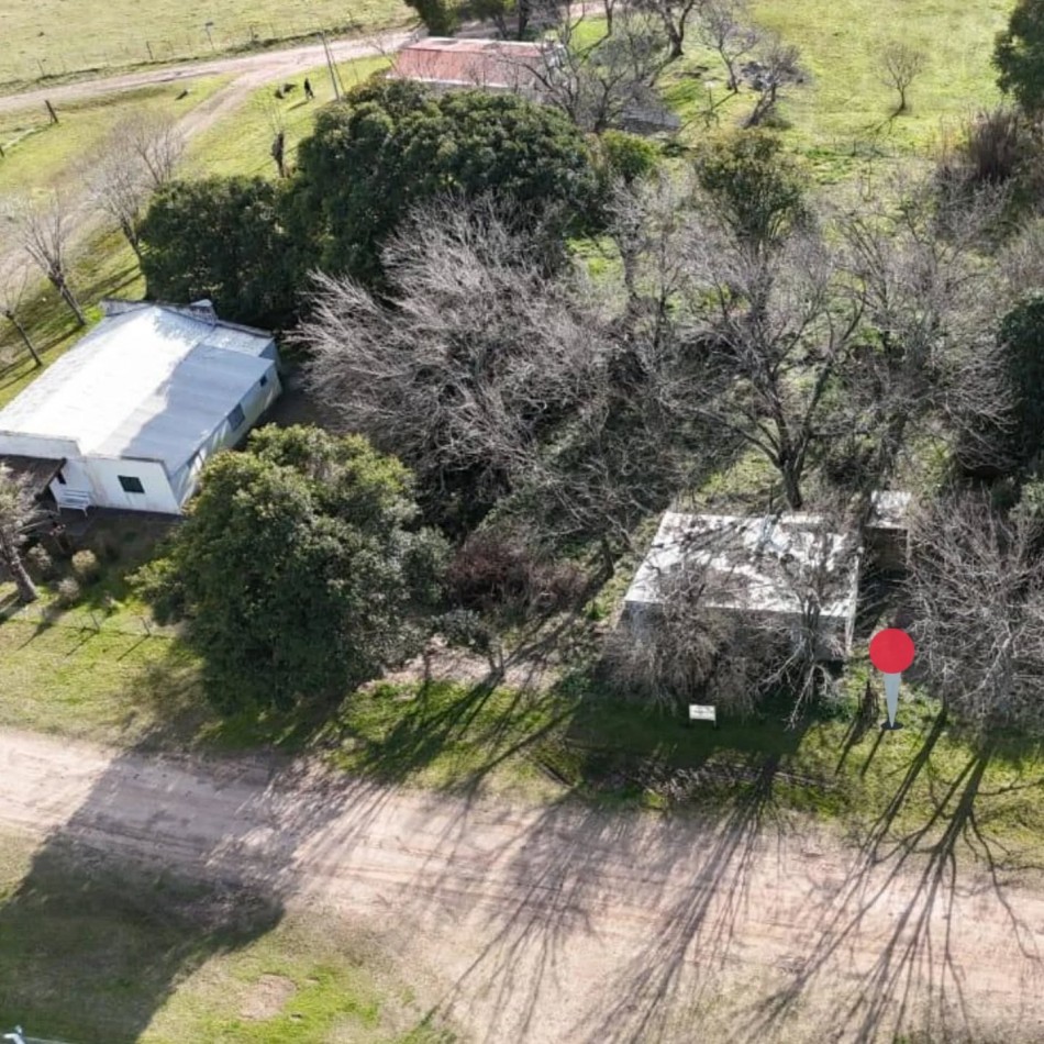 VENDE AMPLIO TERRENO!