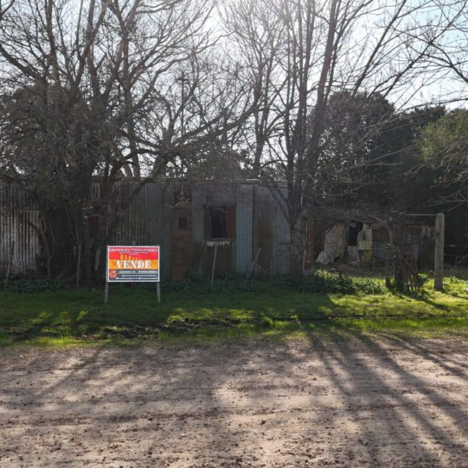 VENDE AMPLIO TERRENO!