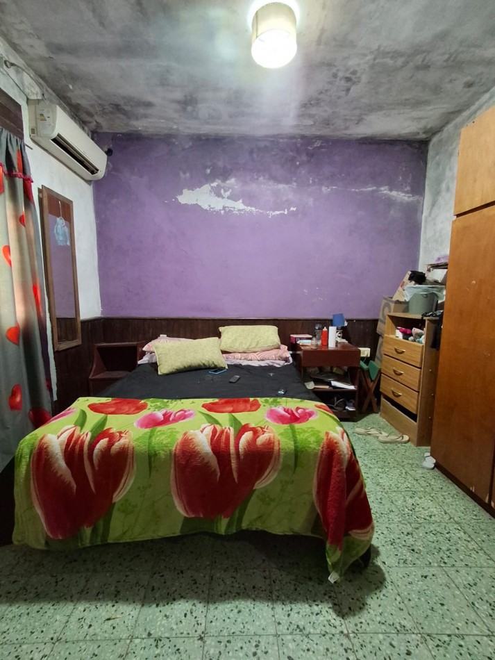 VENDE CASA EN AMPLIO TERRENO!