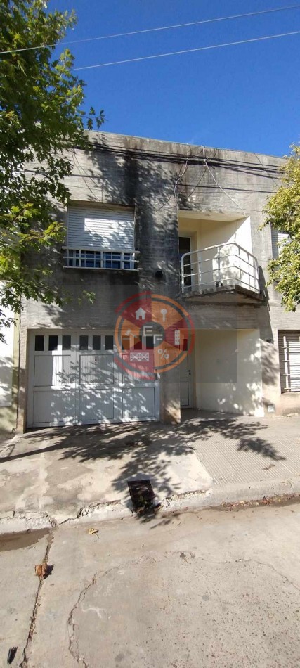VENDE CASA EN ZONA COSTANERA!