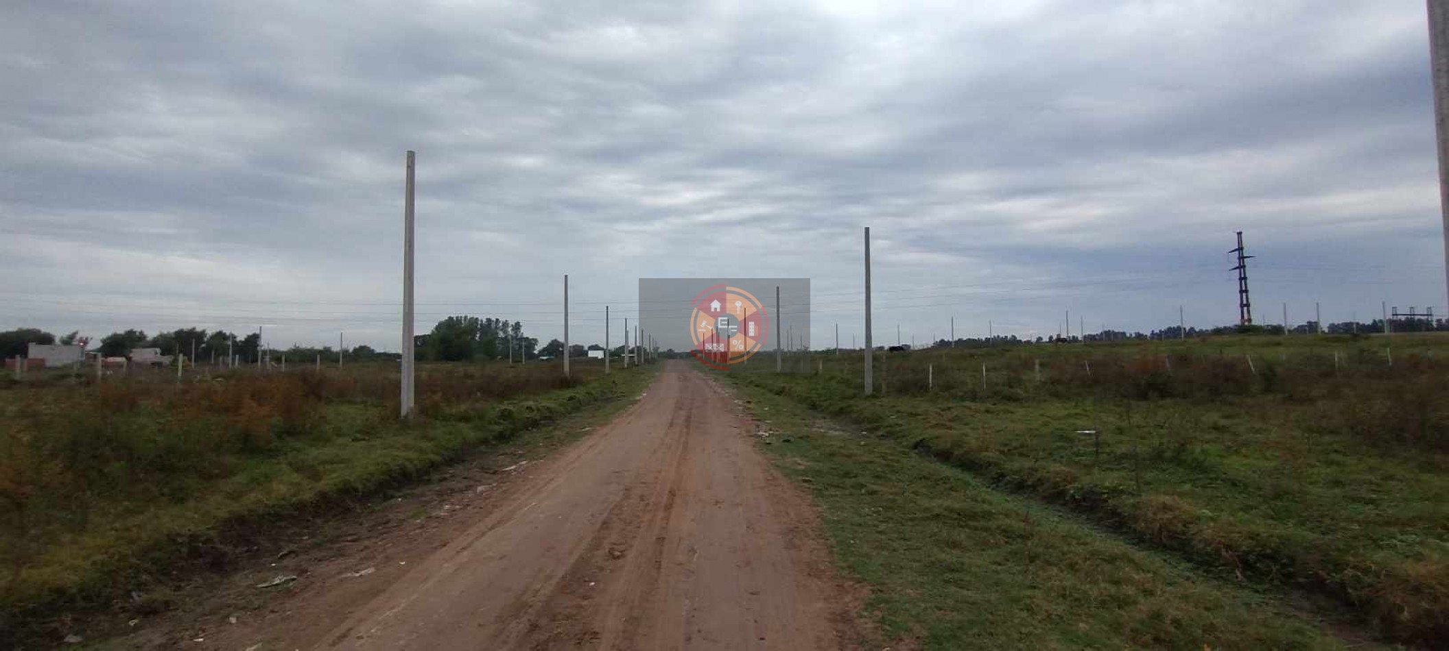 VENDE TERRENO EN LOTEO TROPAS UDA!