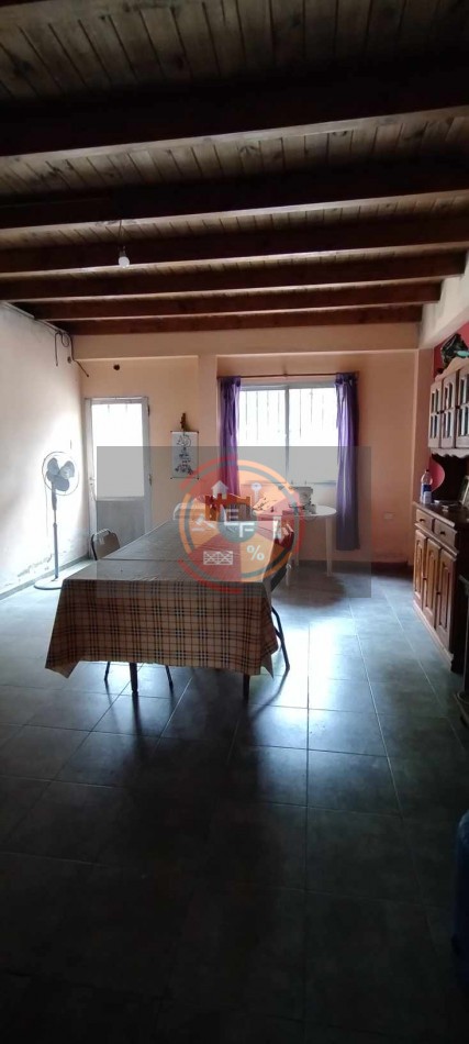 VENDE CASA ZONA COSTANERA!