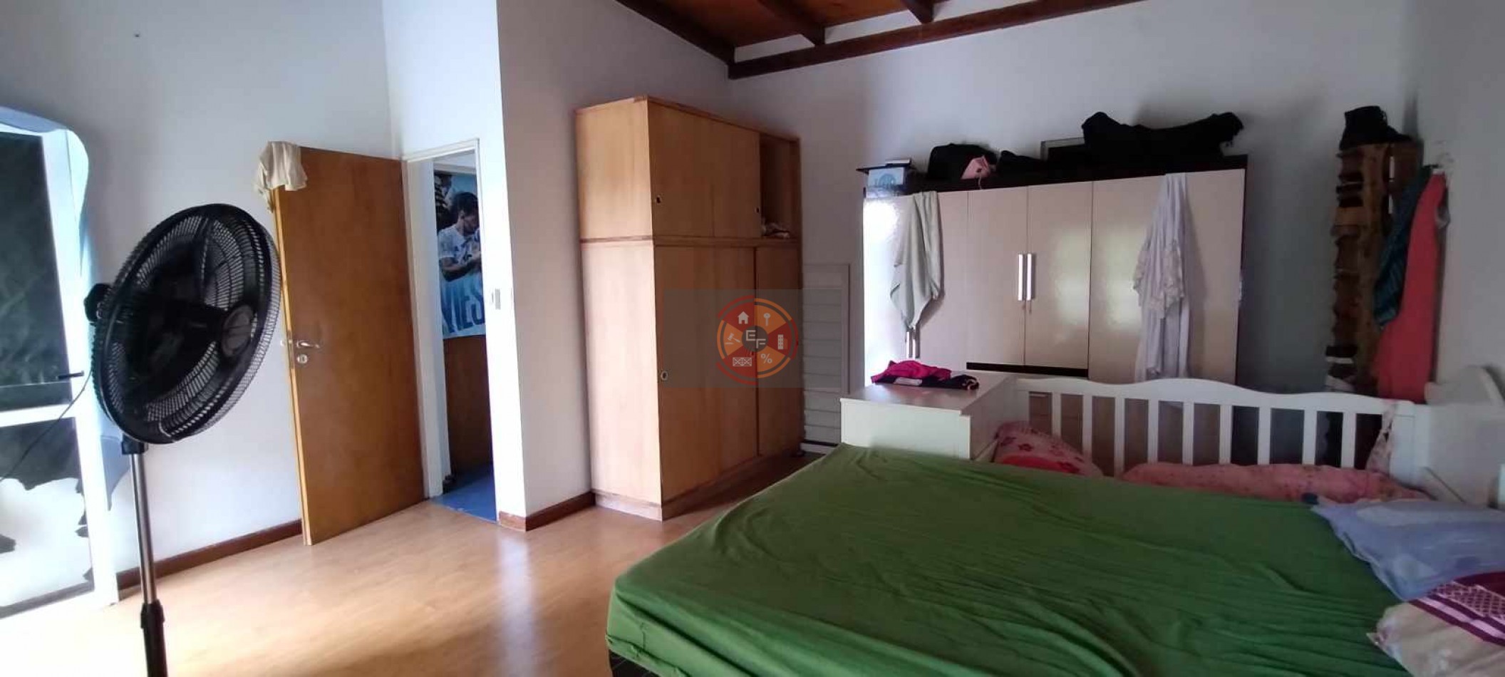 VENDE CASA EN ZONA COSTANERA!