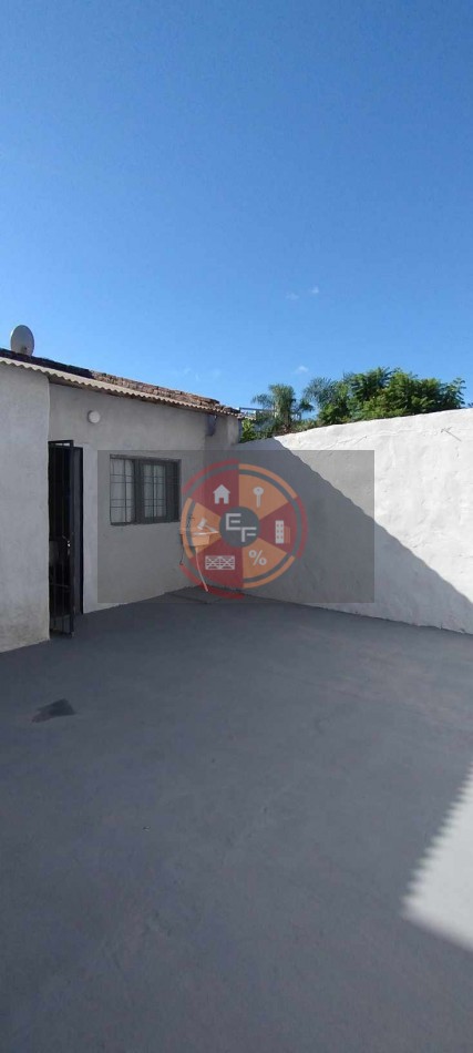 VENDE CASA!