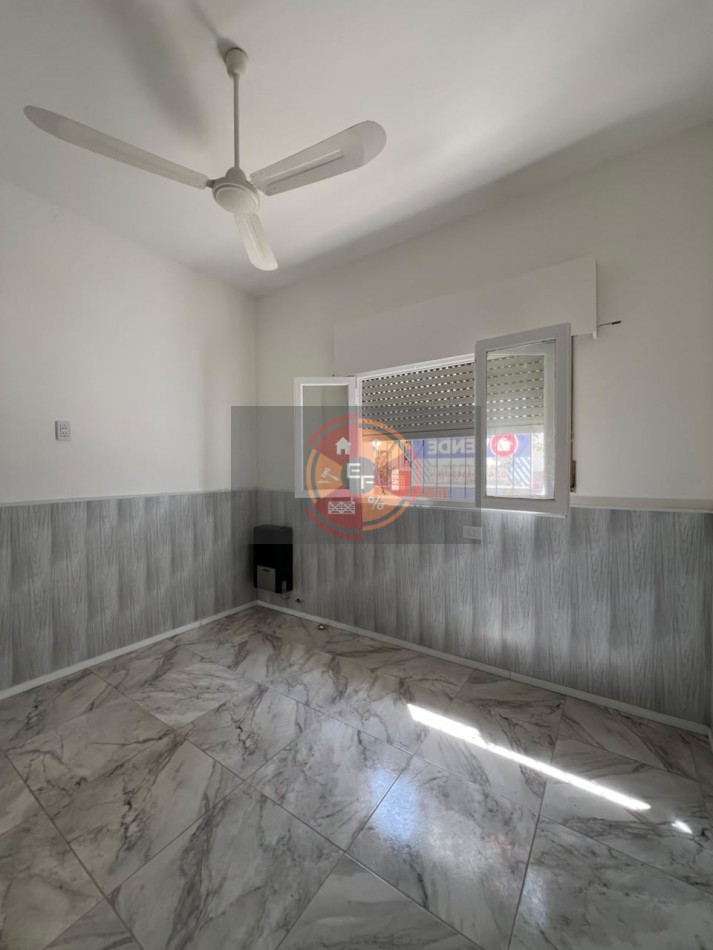 VENDE PH CON AMPLIO PATIO!