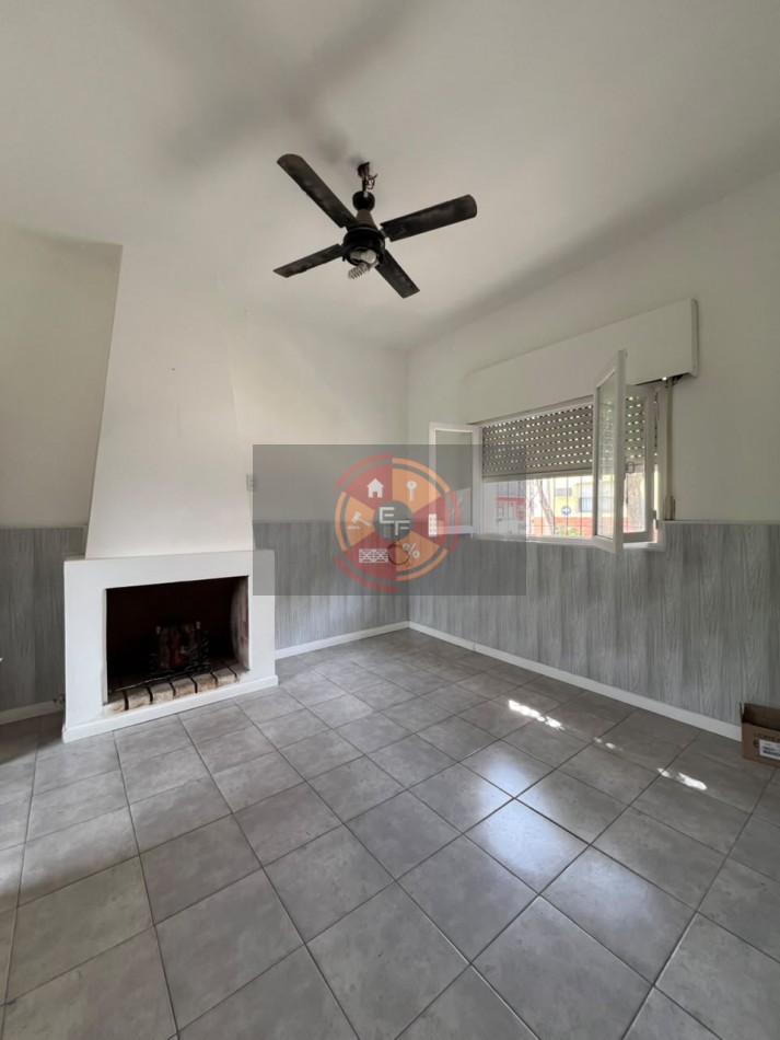 VENDE PH CON AMPLIO PATIO!
