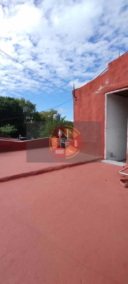 VENDE CASA ZONA COSTANERA!