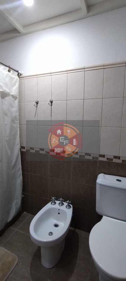 VENDE CASA EN PUEBLO BELGRANO!