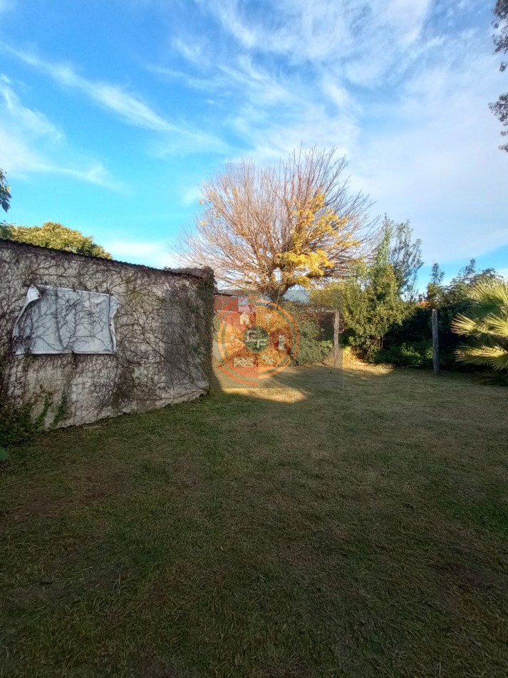 VENDE CASA SEMICENTRICA EN GUALEGUAY!