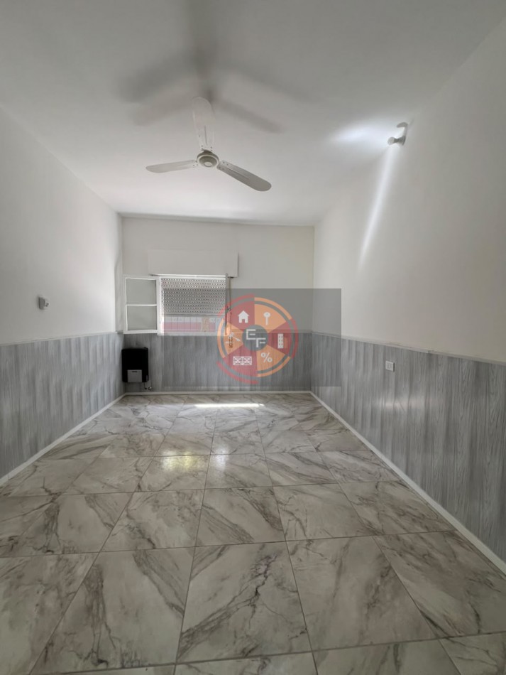 VENDE PH CON AMPLIO PATIO!