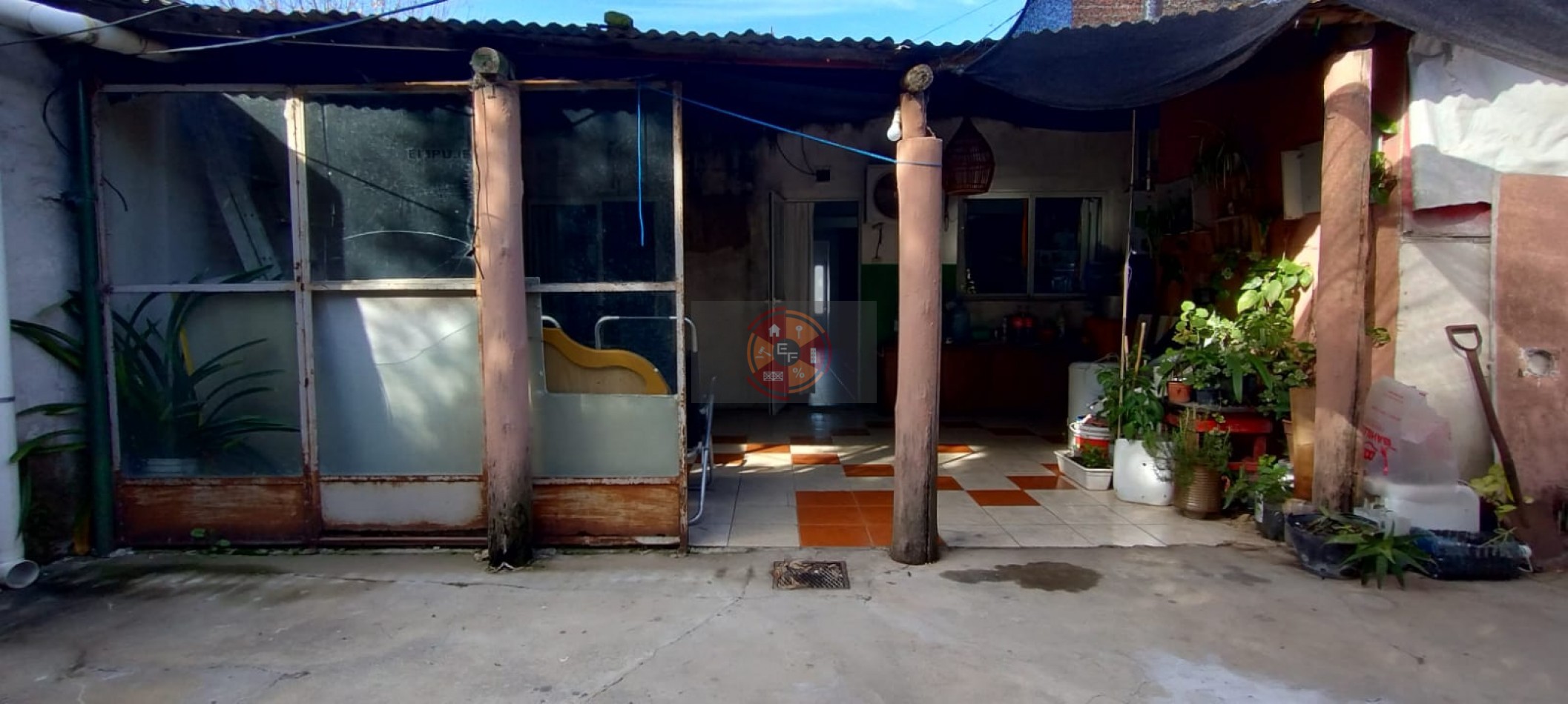 VENDE CASA A METROS DEL CORSODROMO!