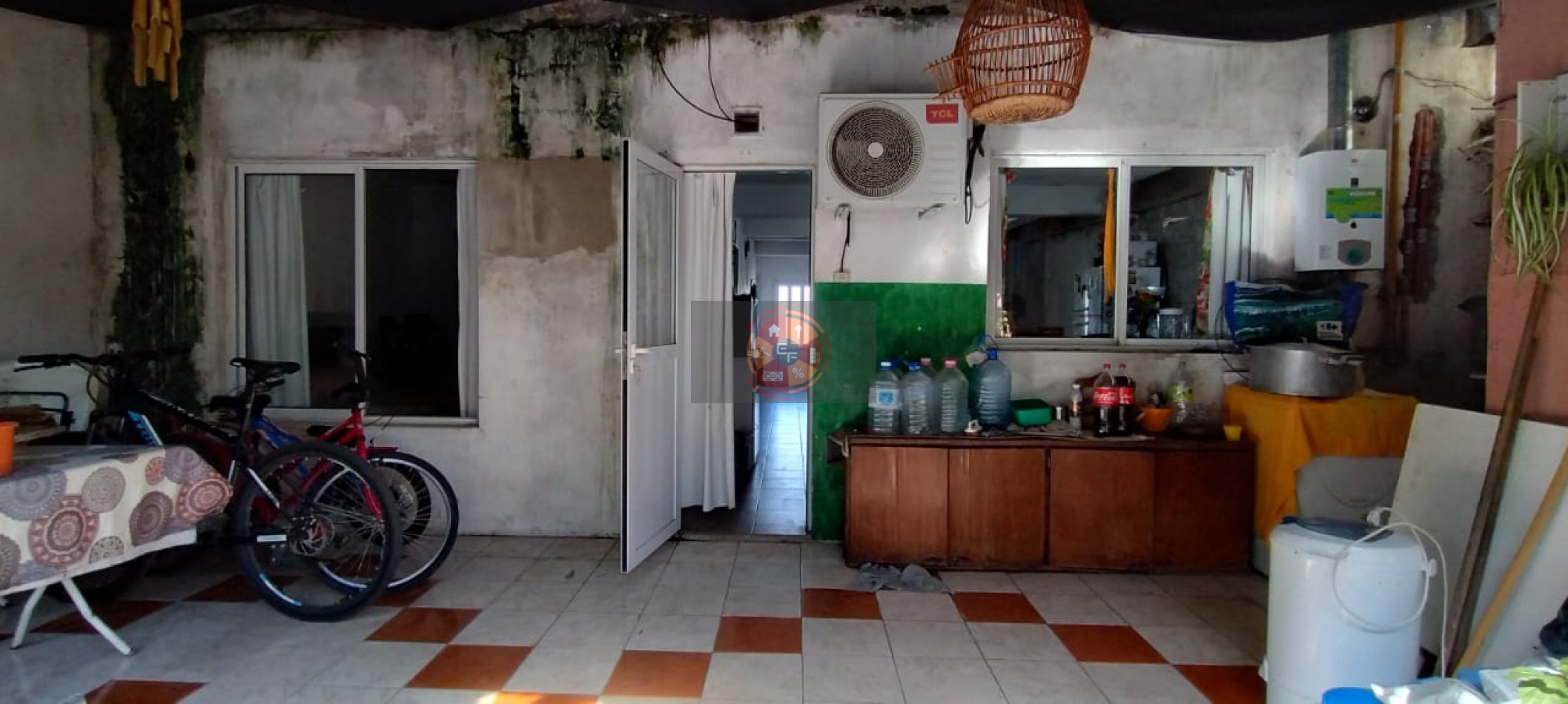 VENDE CASA A METROS DEL CORSODROMO!