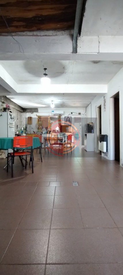 VENDE CASA A METROS DEL CORSODROMO!