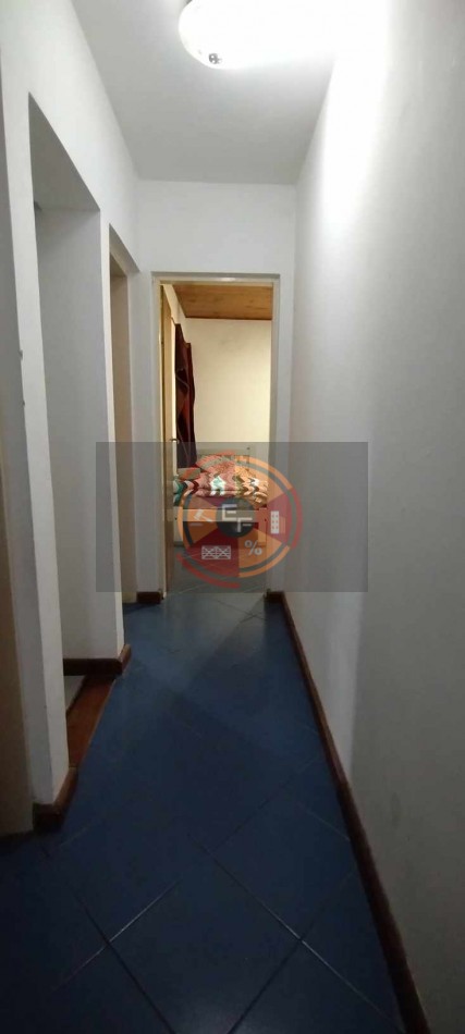 VENDE CASA EN ZONA COSTANERA!