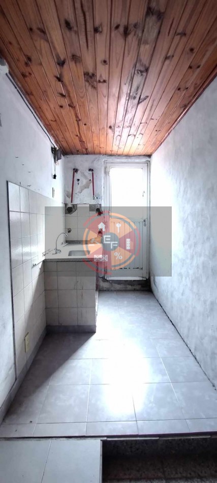 VENDE CASA ZONA COSTANERA!