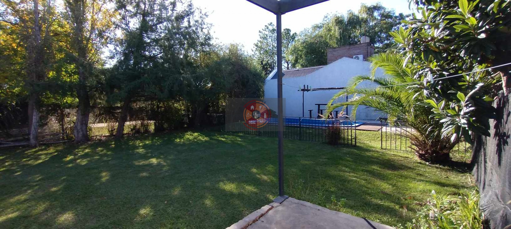 VENDE CASA EN PUEBLO BELGRANO!