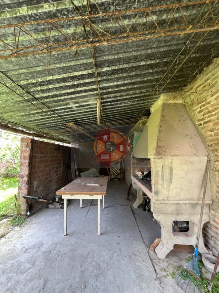 VENDE PH CON AMPLIO PATIO!